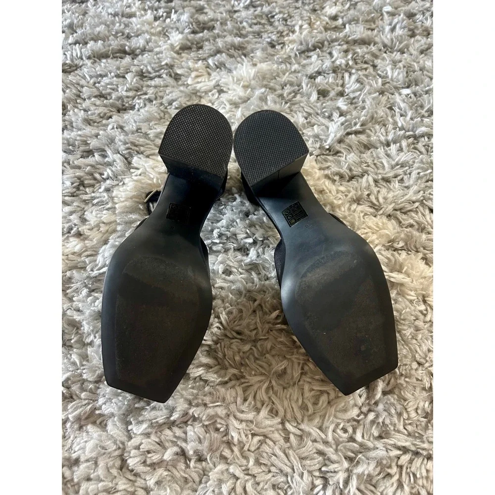 Jeffrey Campbell Ovr-N-Out Satin Platform Heels in Black sz 38 (US 7.5)